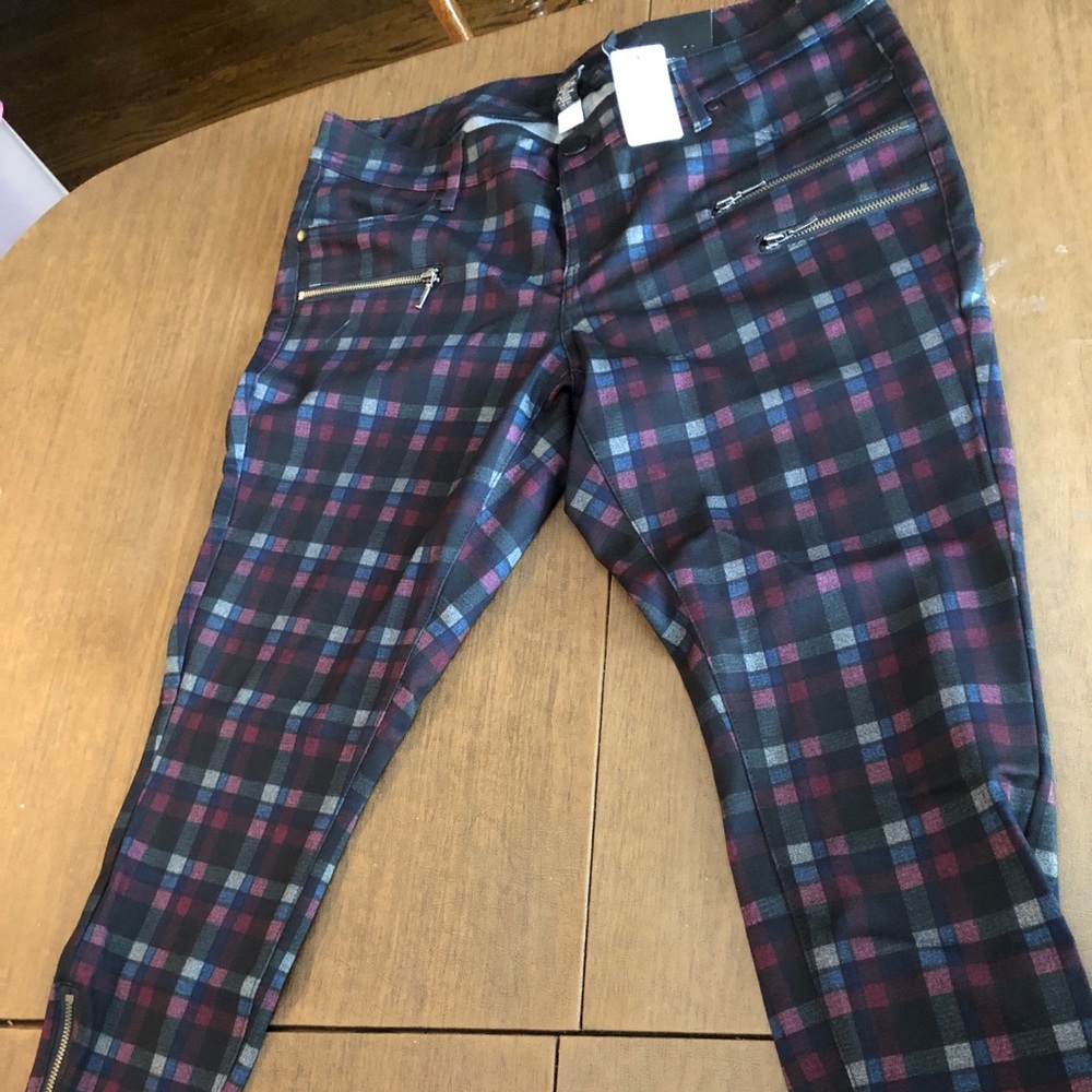 Plaid Pants. Size 14. Zipper detail